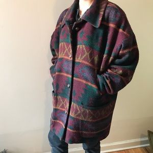 VINTAGE patterned coat with beautiful quilting